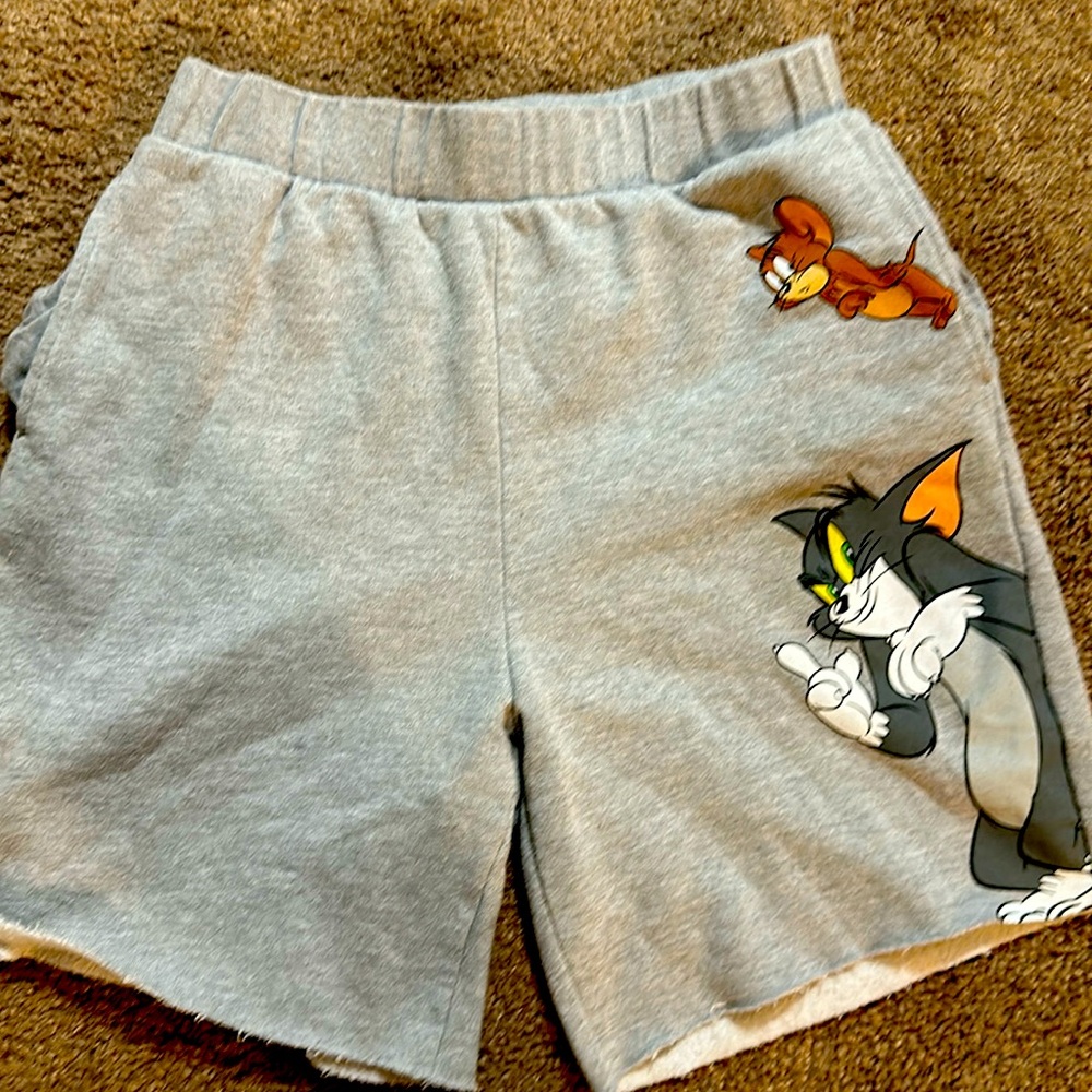 Tom & Jerry shorts